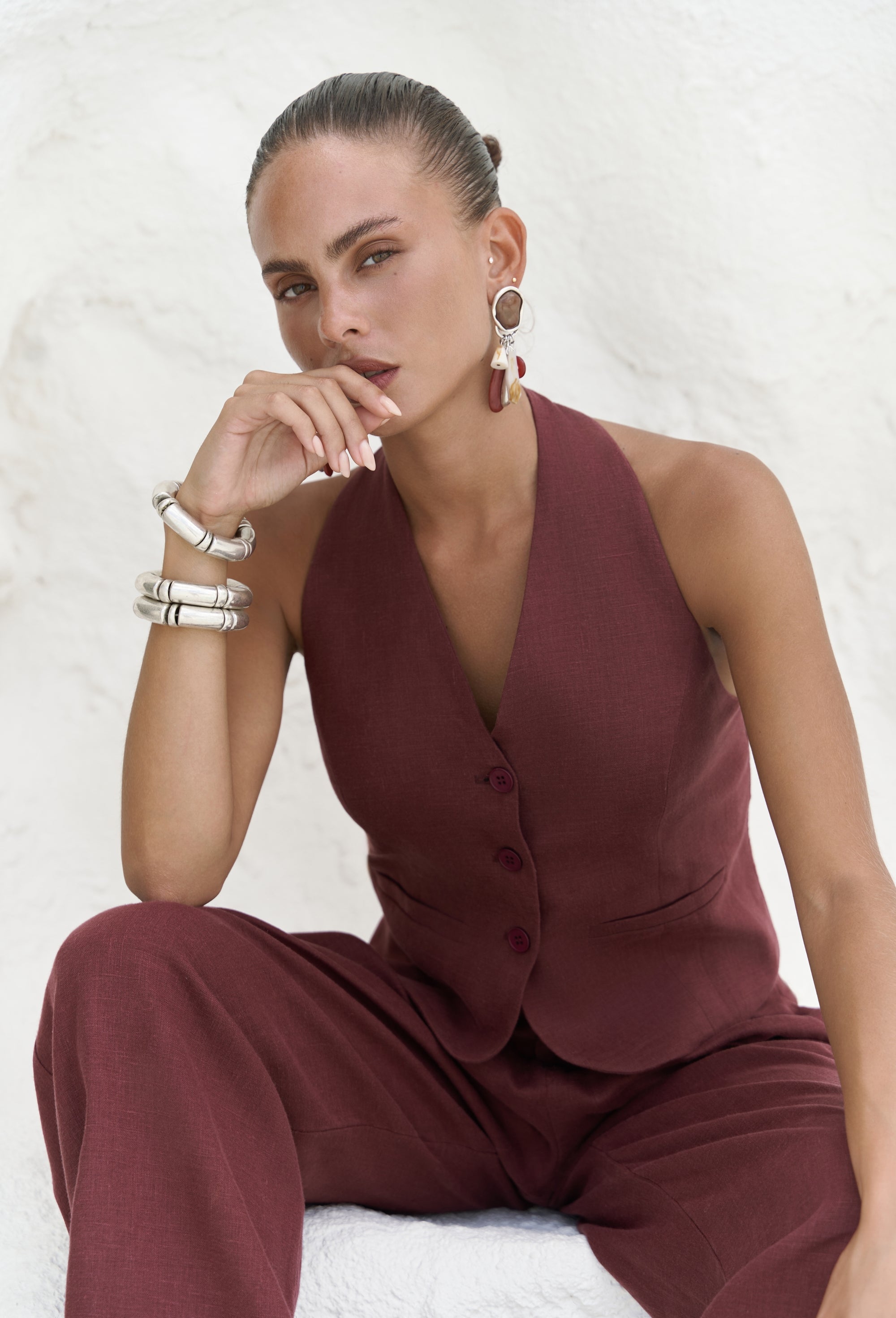 Mila Open-Back Linen Set - Burgundy